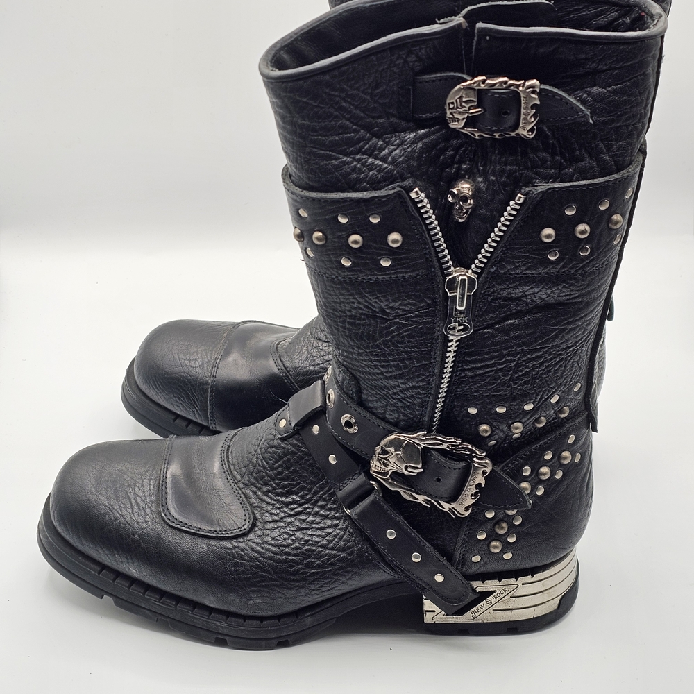 New Rock Men's 10.5 Black Studded Leather Biker Motorcycle Boots